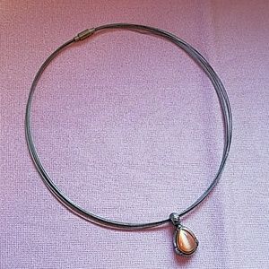 Wire choker necklace w/ magnetic clasp